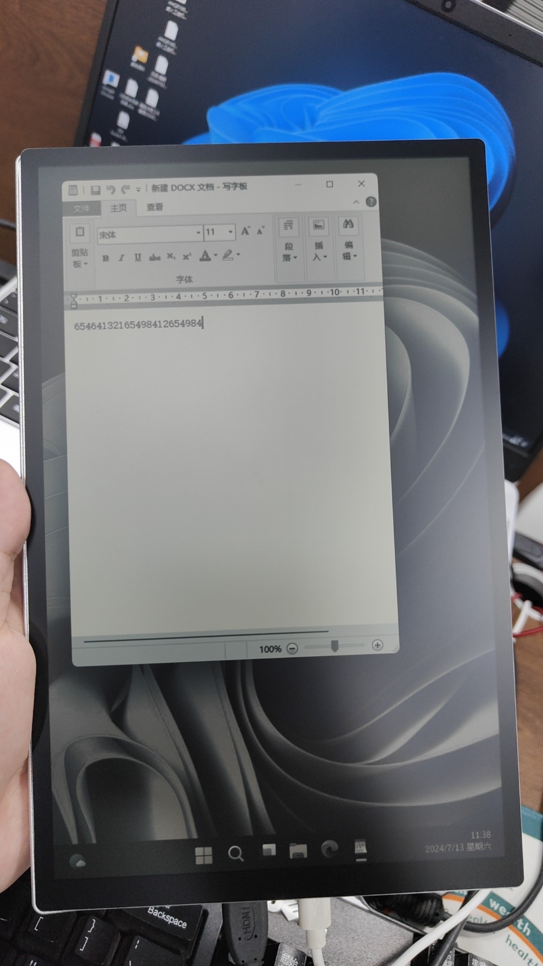 10.5-inch RLCD Full-Reflection - огляд і ціна Gaming Accessories Monitor