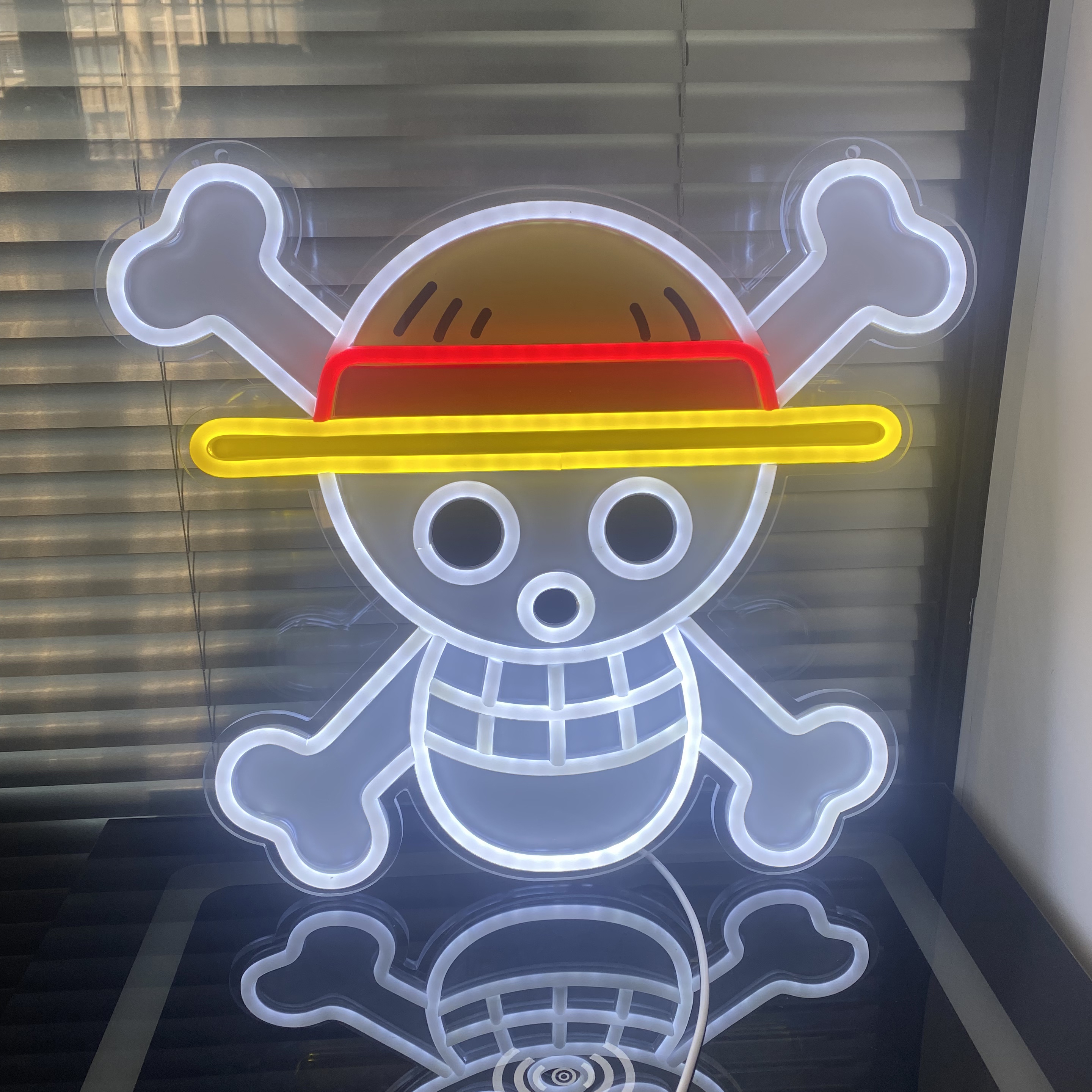Pokemon One Piece Anime Neon S - огляд і ціна Gaming Accessories Led